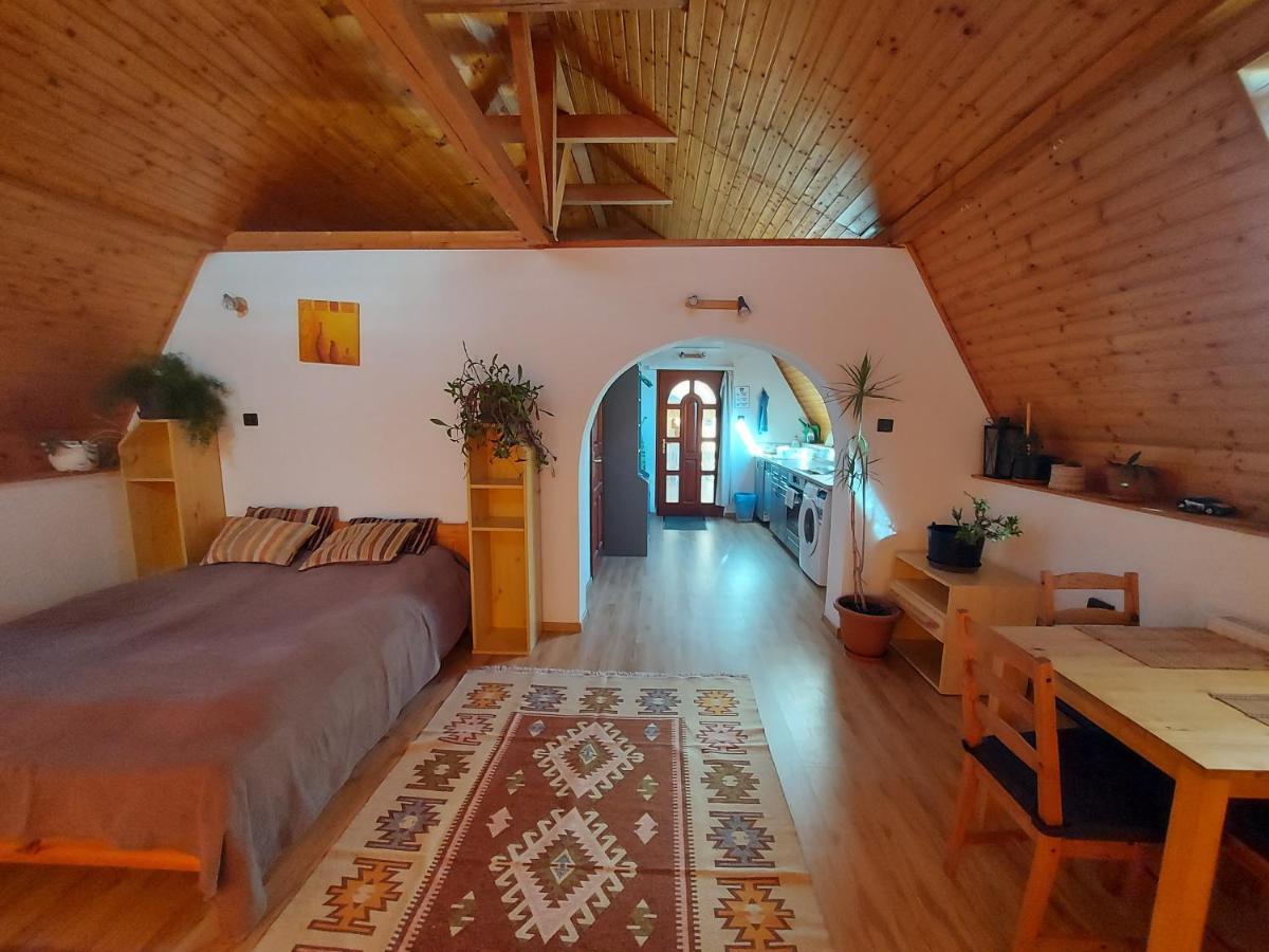 Attila-Apartman Budaoers Exterior foto