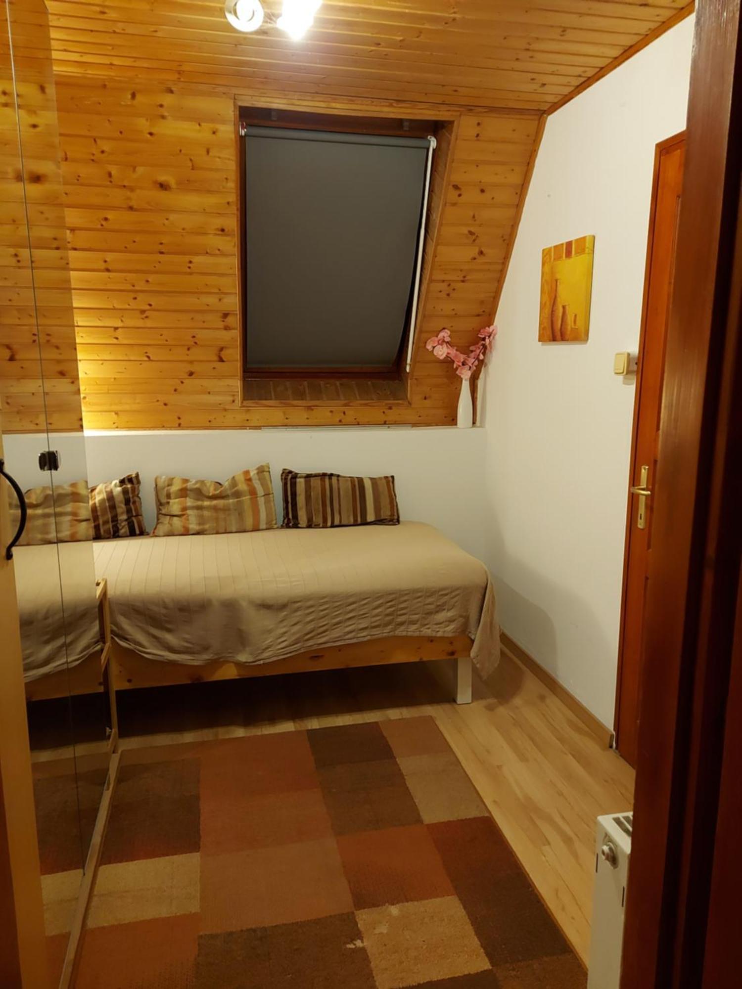 Attila-Apartman Budaoers Exterior foto