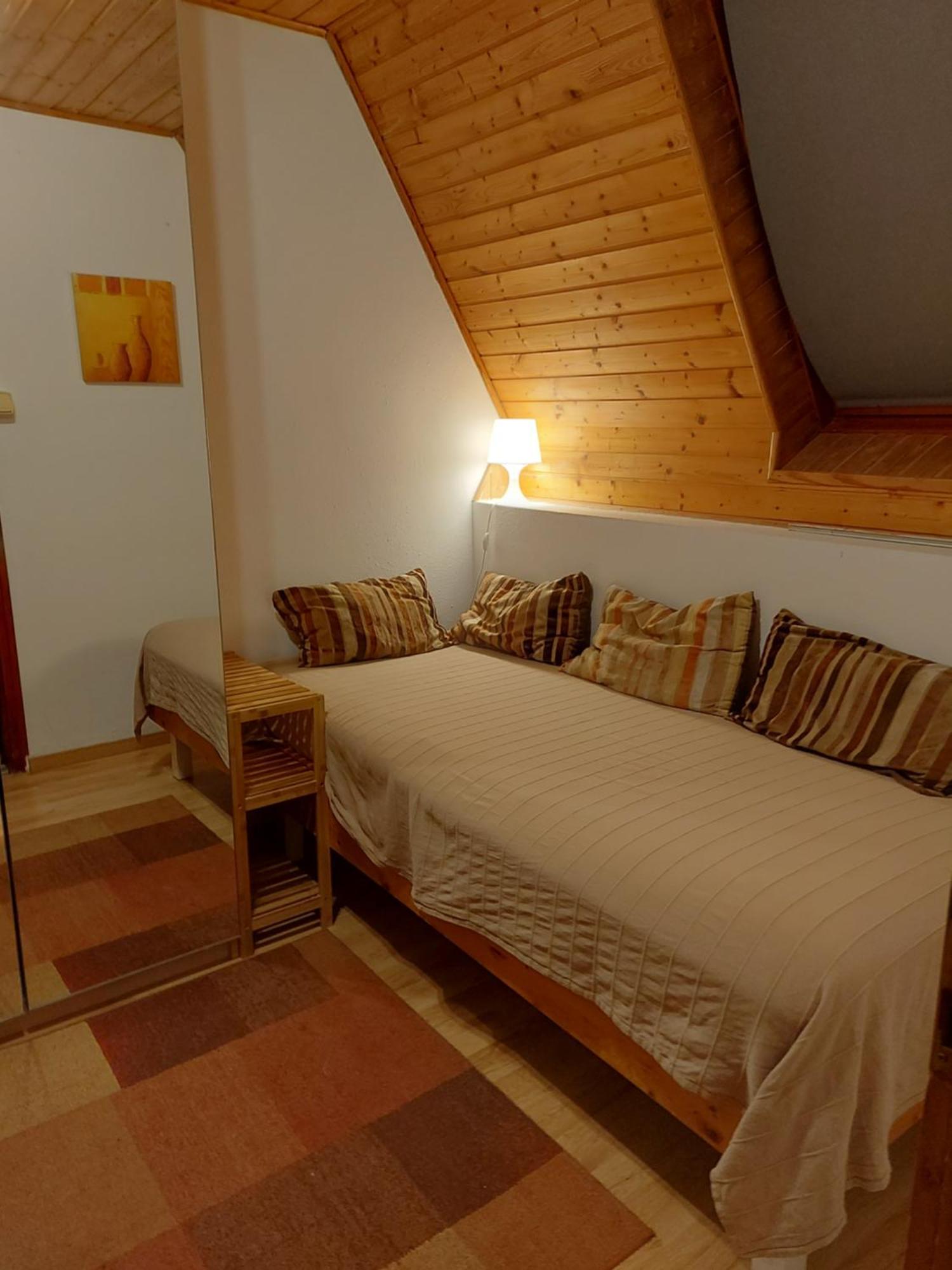 Attila-Apartman Budaoers Exterior foto