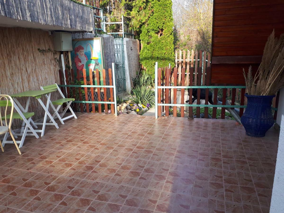 Attila-Apartman Budaoers Exterior foto